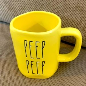 Rae Dunn Peep Peep Mug